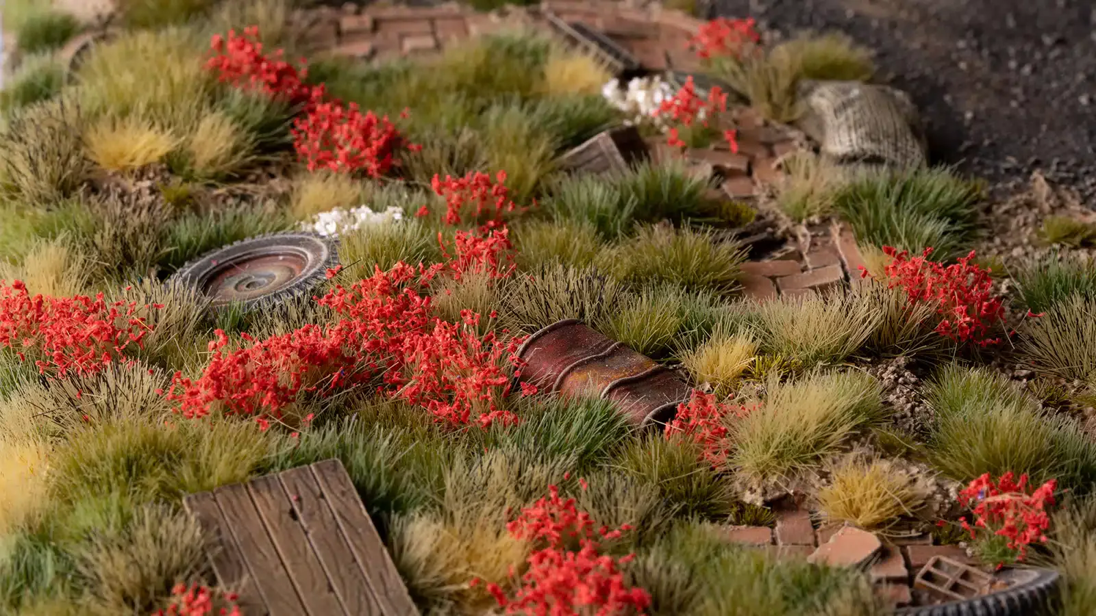 Gamers Grass Tufts: Red Flowers- Wild - Image 3