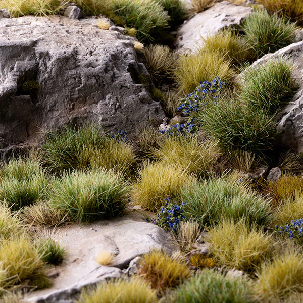Gamers Grass Tufts: Strong Green XL 12mm- Wild XL - Image 2