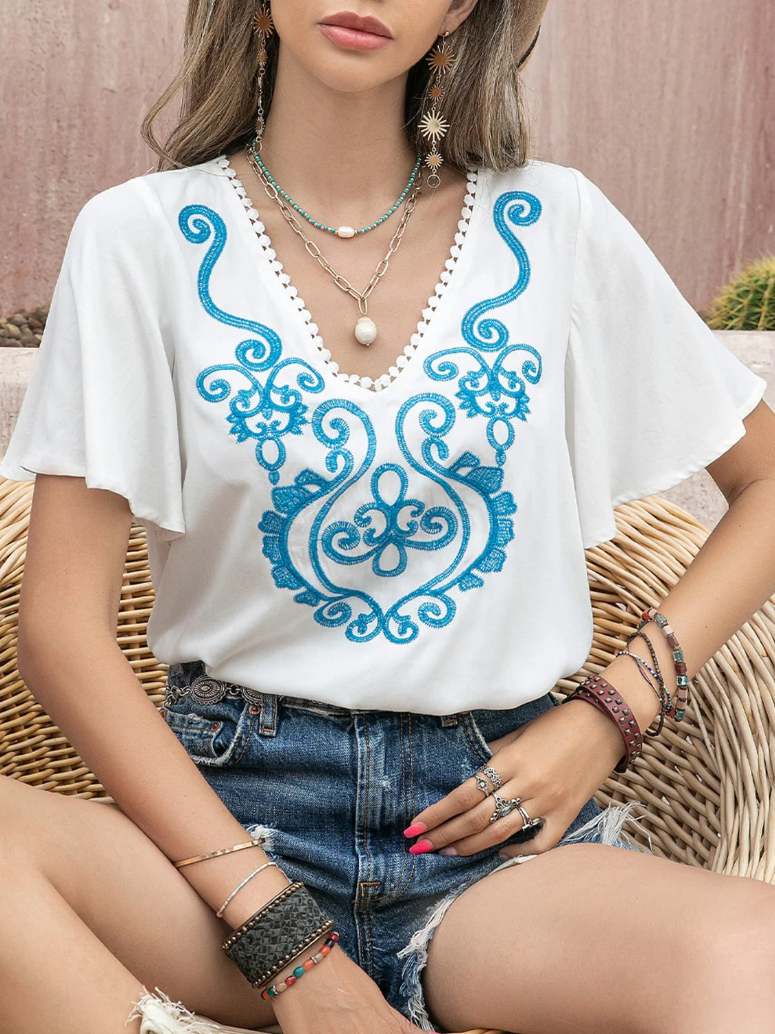 Graphic V-Neck Flutter Sleeve T-Shirt - Image 4