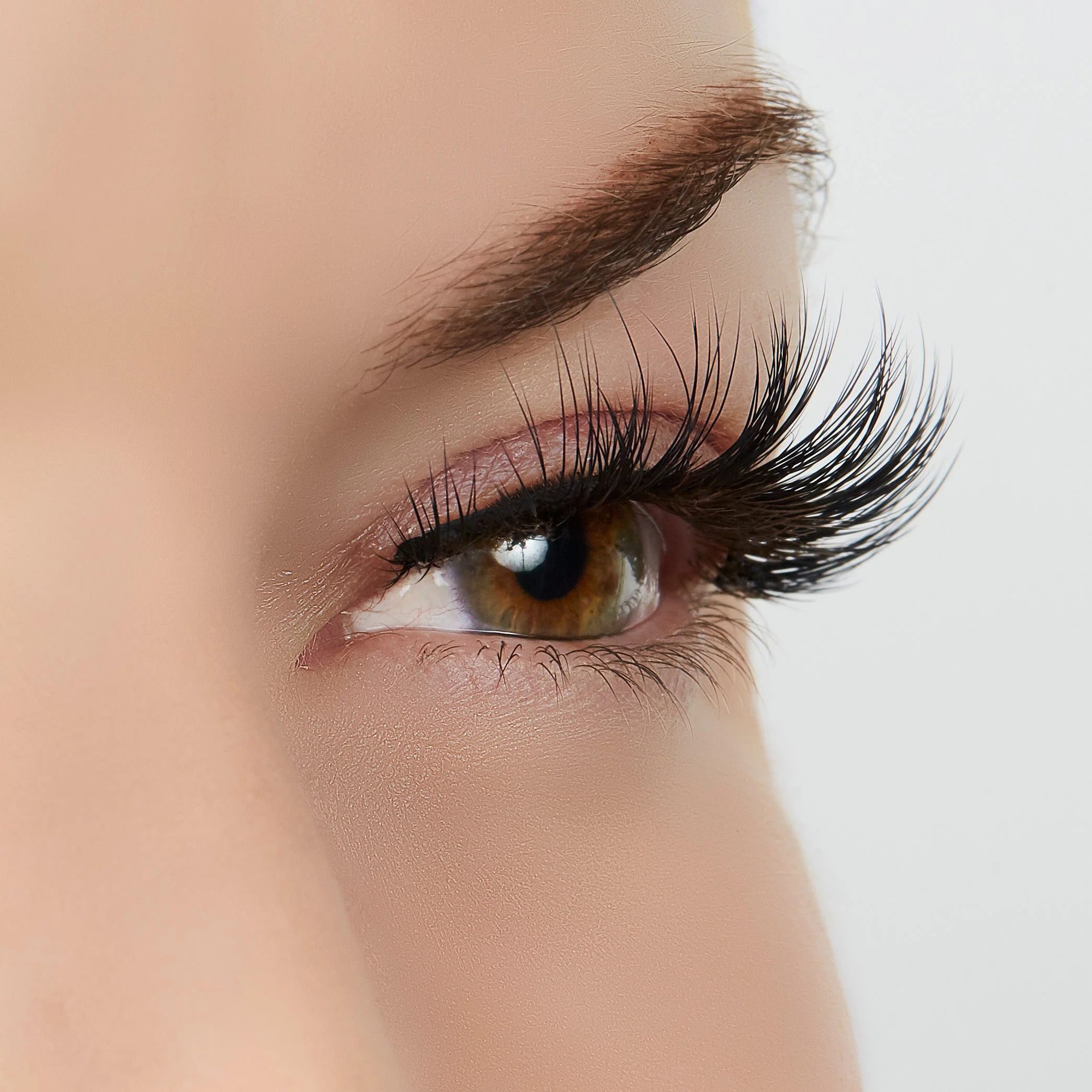Heart of Gold Lash Style by True Beauty Lashes - Image 3