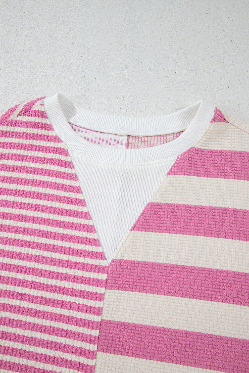 High-Low Striped Round Neck Short Sleeve T-Shirt - Image 8