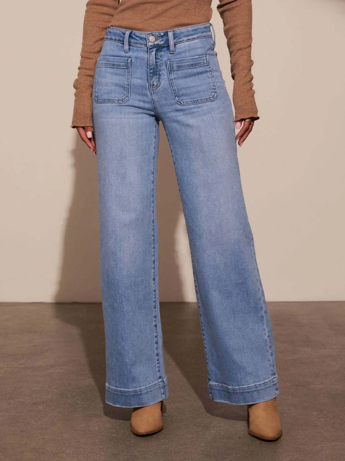 High Rise Front Pocket Patch Wide Leg Jeans - Image 8