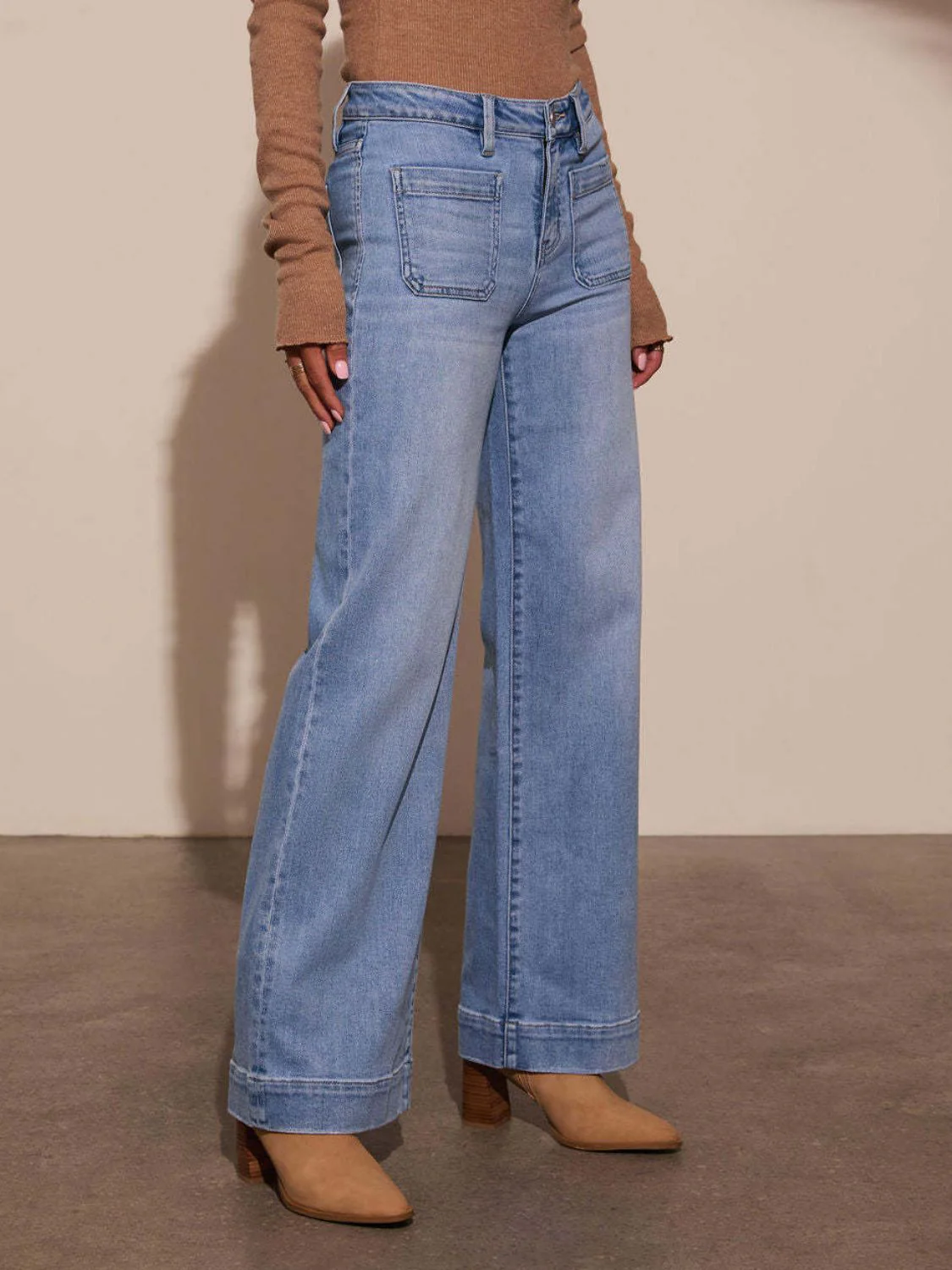 High Rise Front Pocket Patch Wide Leg Jeans - Image 9