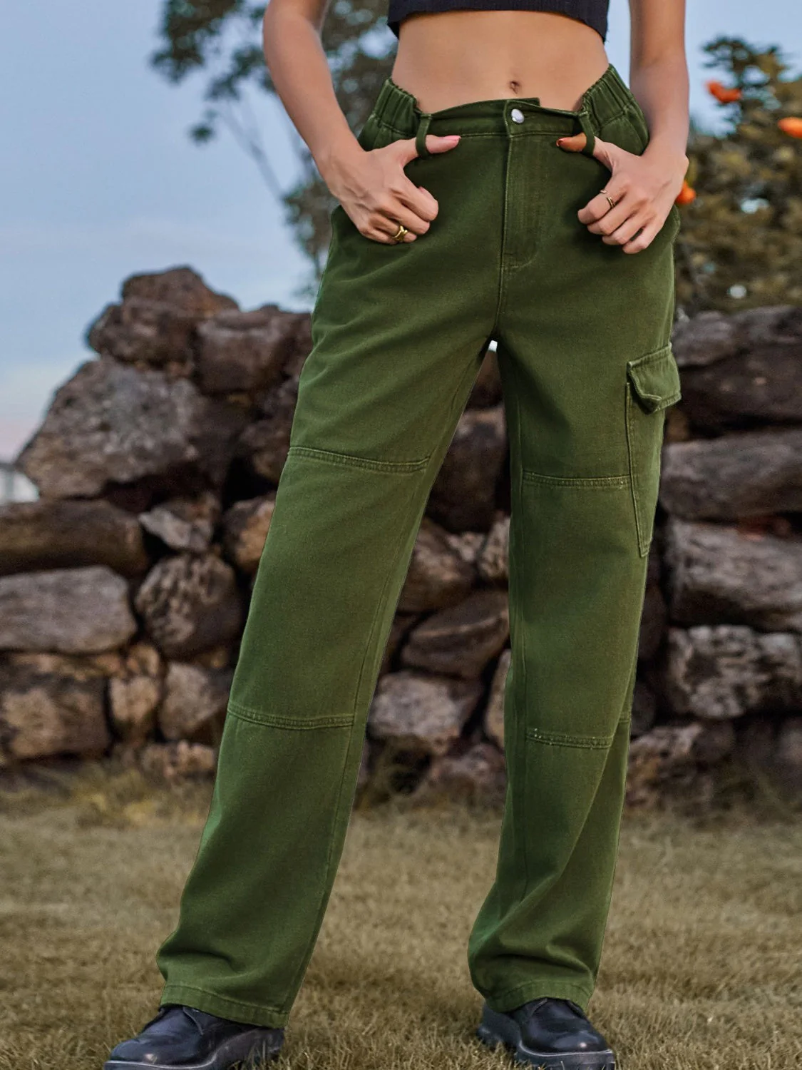 High Waist Cargo Straight Jeans - Image 4