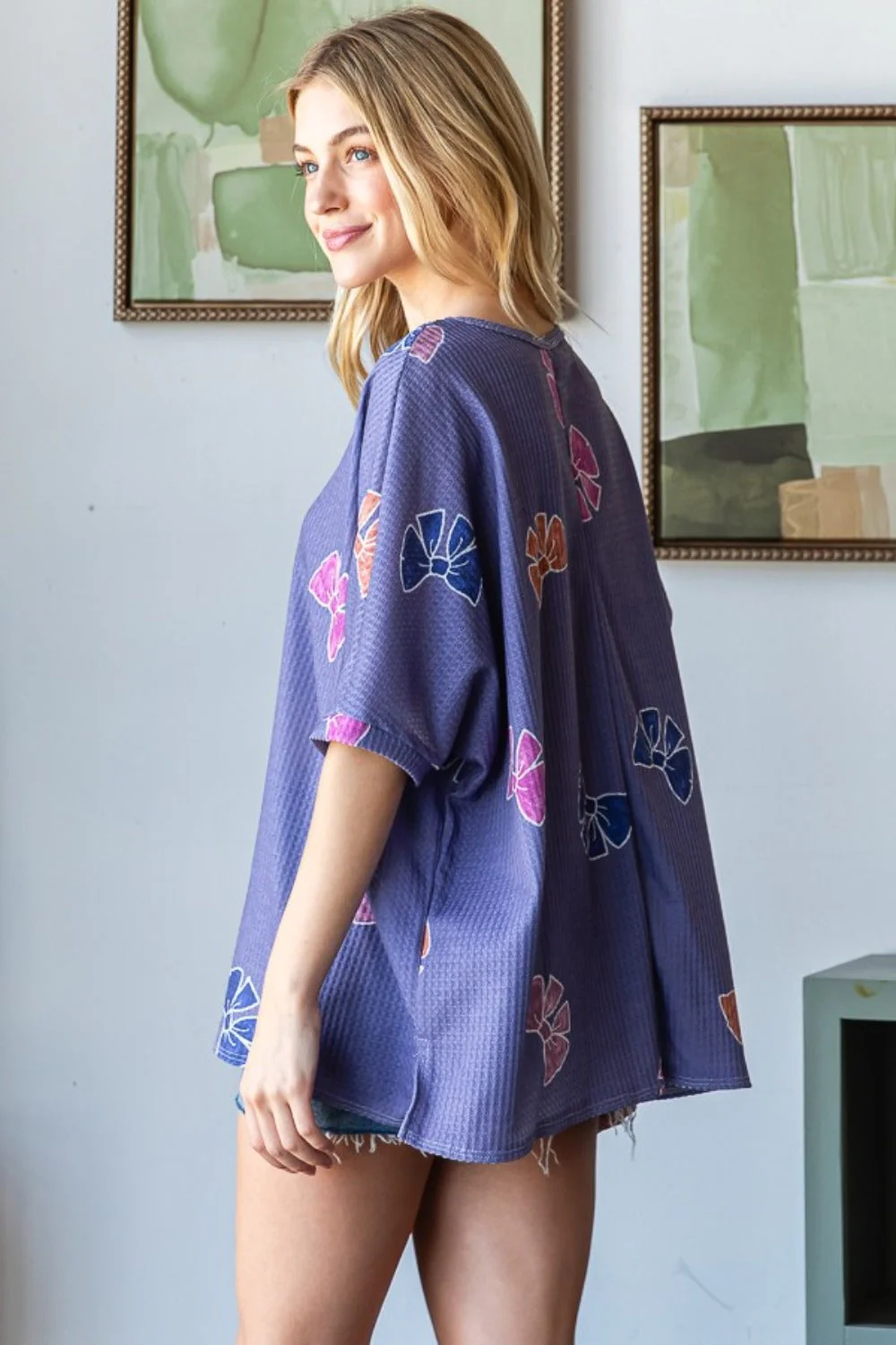 HOPELY Bow Print Waffle Side Slit T-Shirt - Image 2