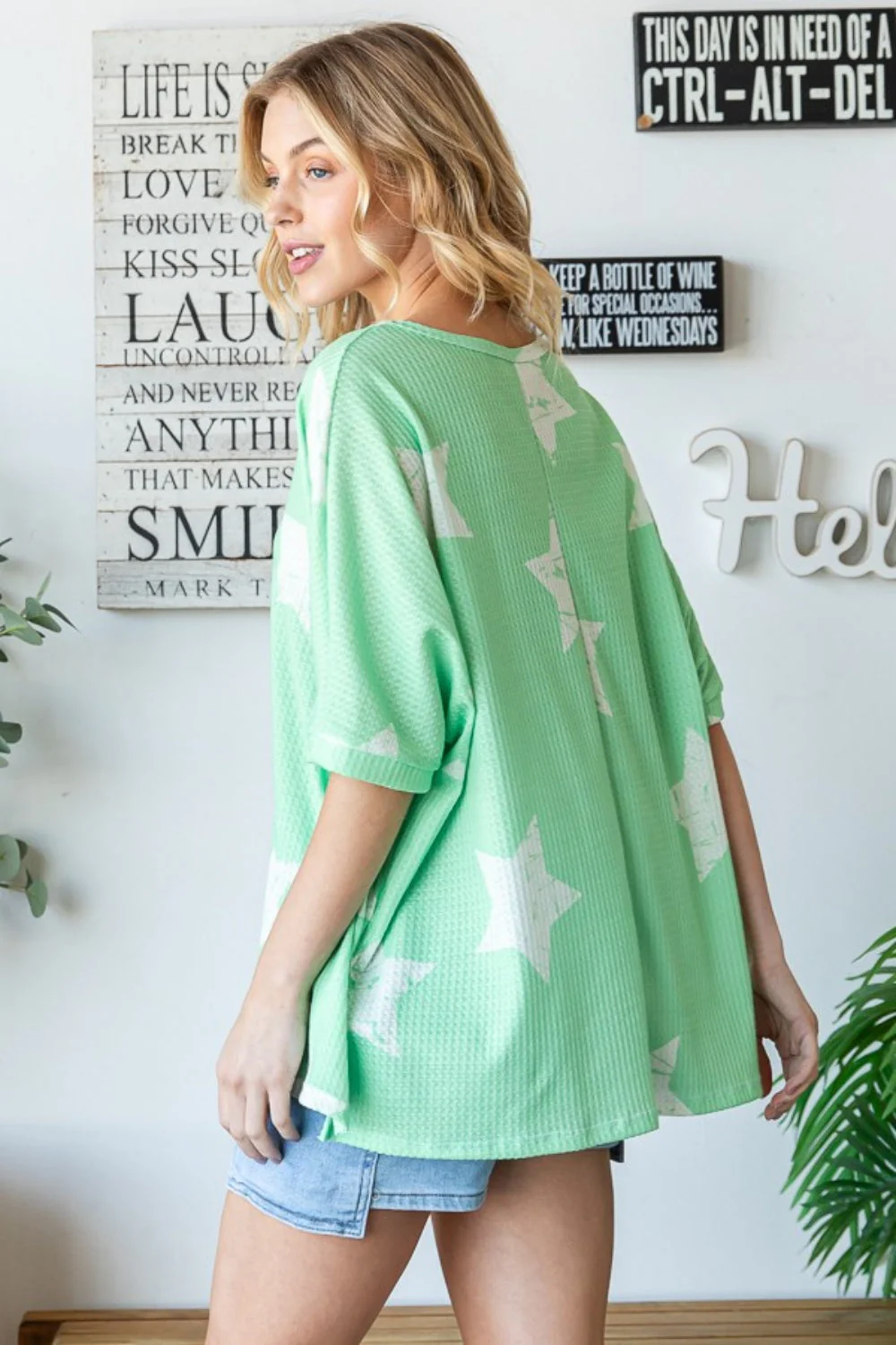 HOPELY Star Pattern Oversized Waffle T-Shirt - Image 2