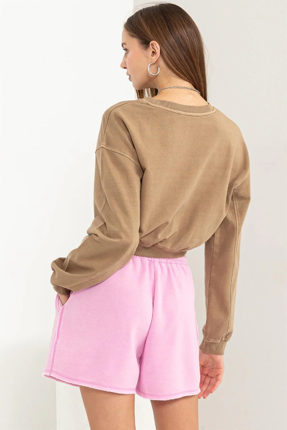 HYFVE Round Neck Long Sleeve Cropped Sweatshirt - Image 2