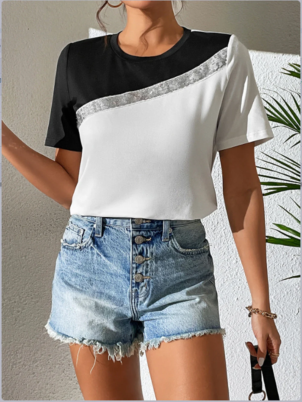 Ivy Lane Contrast Color Round Neck Short Sleeve Tee - Image 3