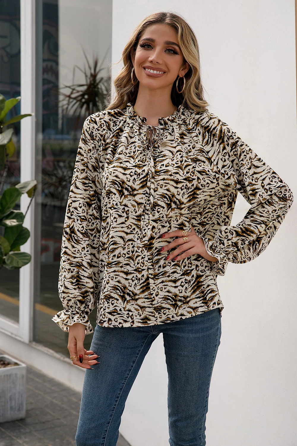 Ivy Lane Printed Tie Neck Frill Trim Flounce Sleeve Blouse - Image 4