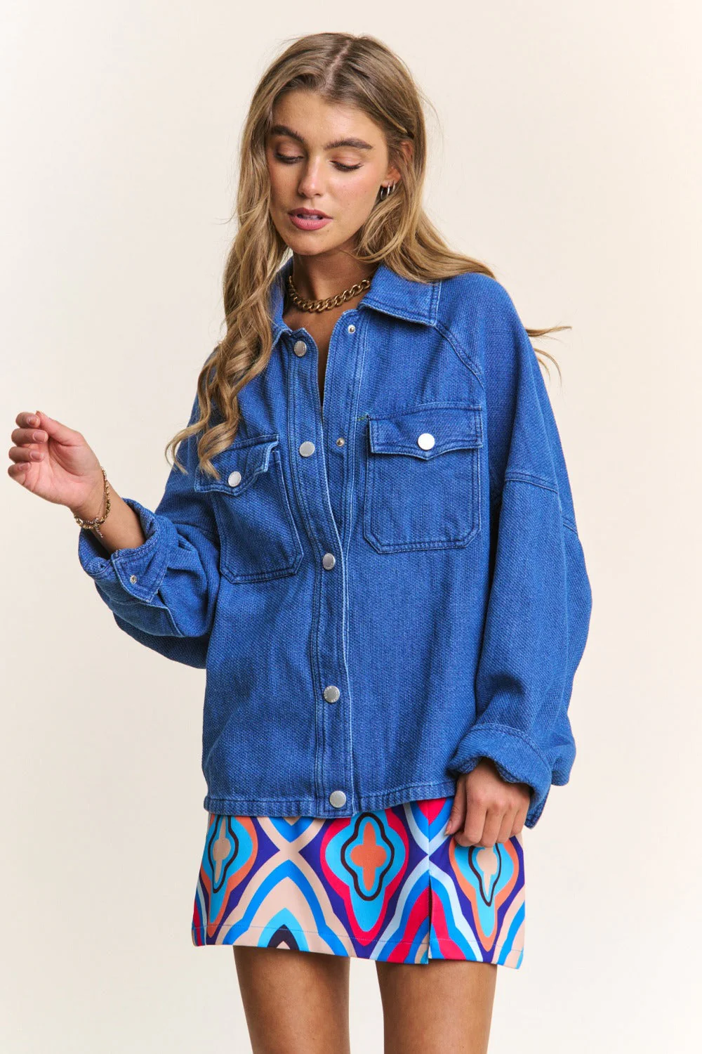 J.NNA Snap Down Long Sleeve Denim Shacket - Image 4