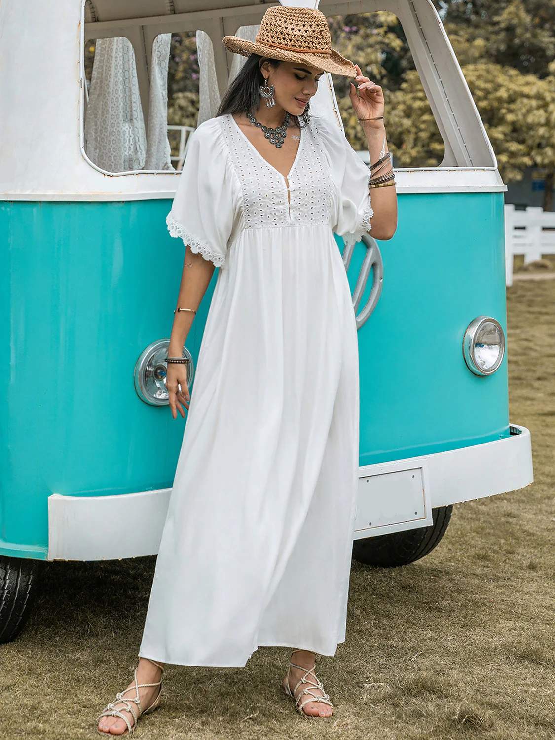 Lace Detail Eyelet V-Neck Half Sleeve Dress - Image 4