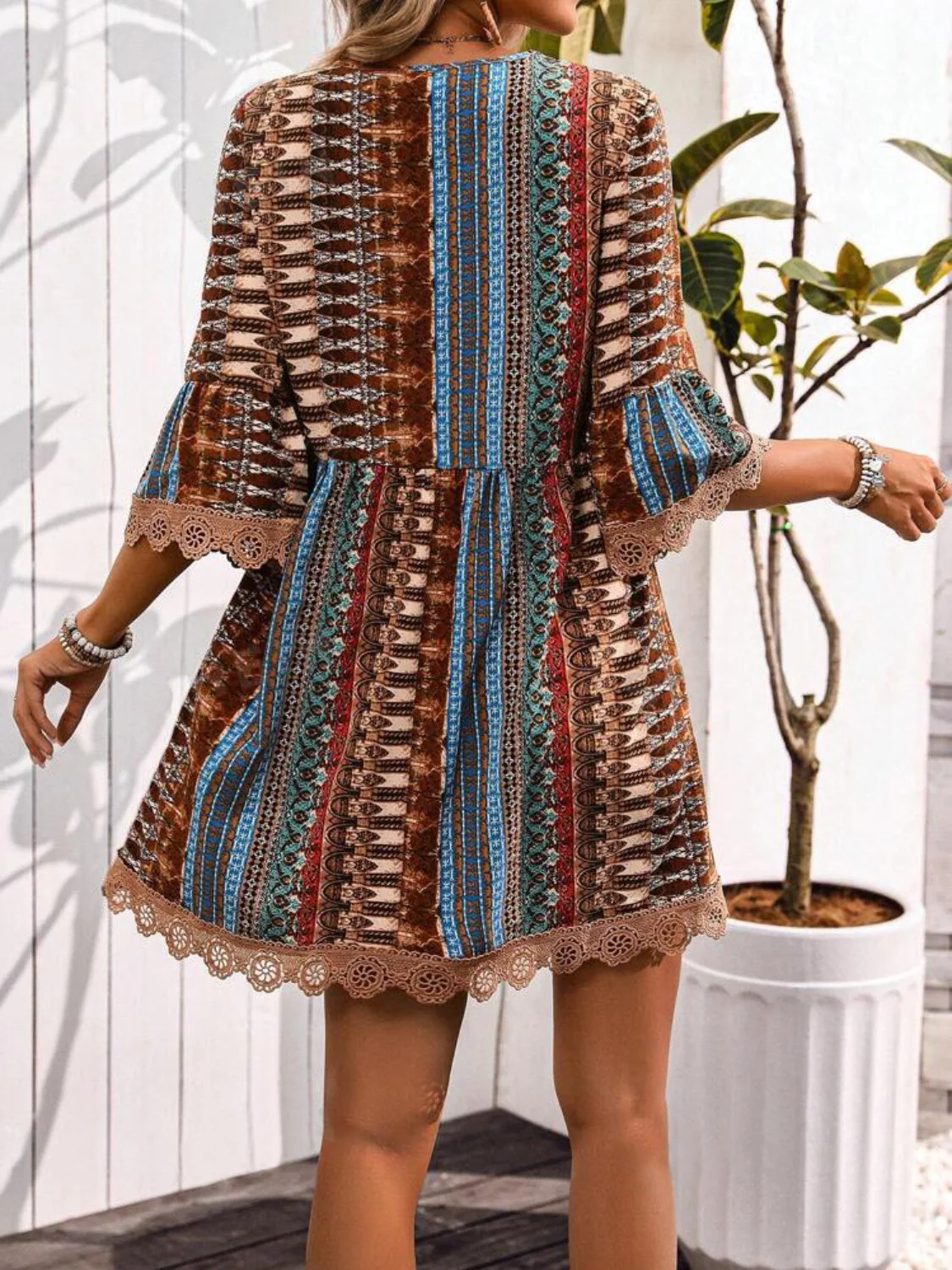 Lace Trim Printed V-Neck 3/4 Sleeve Dress - Image 11