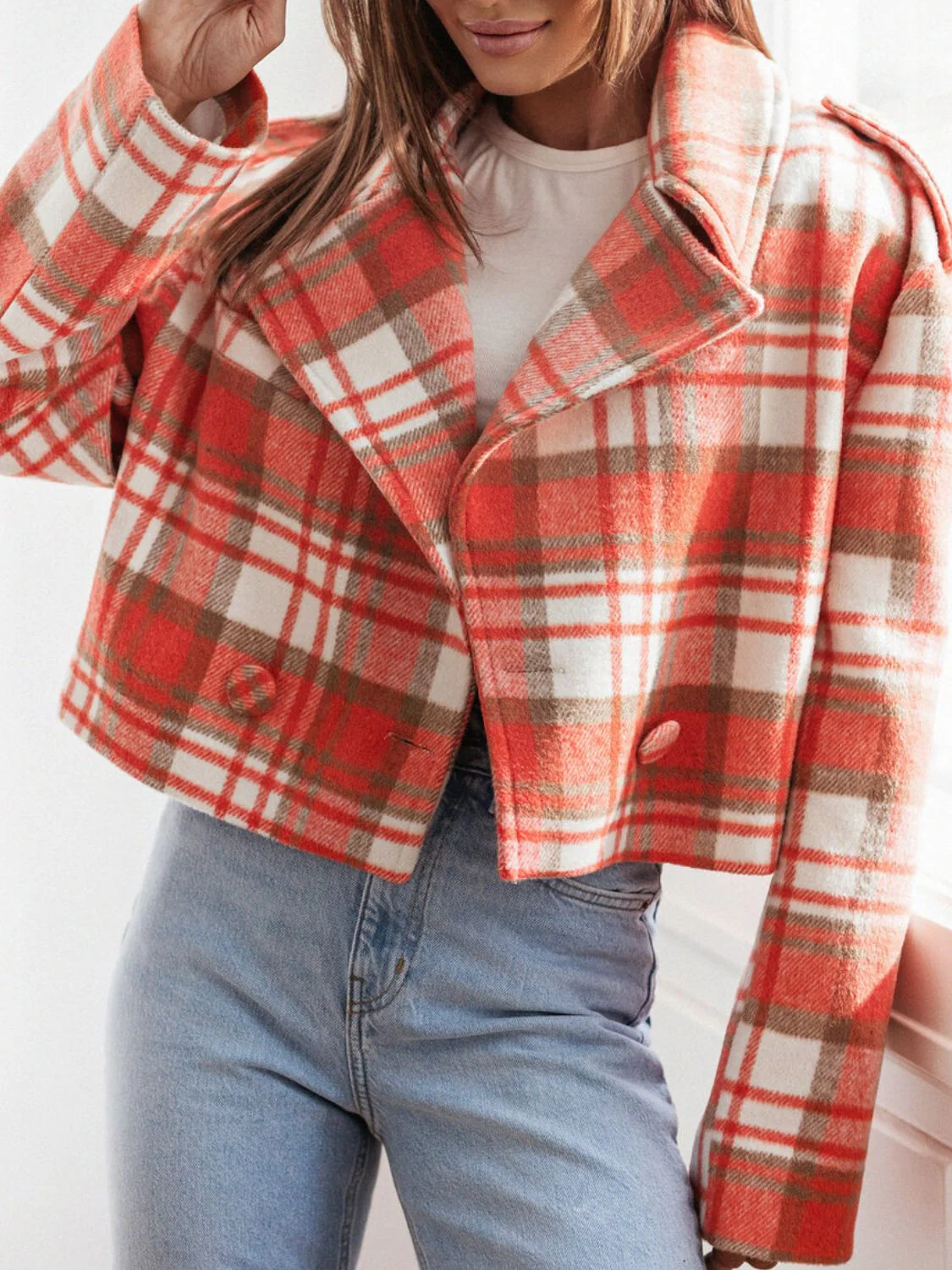 Lapel Collar Plaid Cropped Jacket - Image 8
