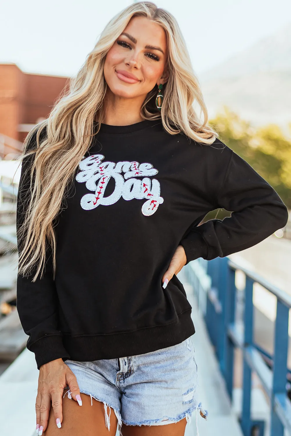 Letter Graphic Round Neck Long Sleeve Sweatshirt - Image 3