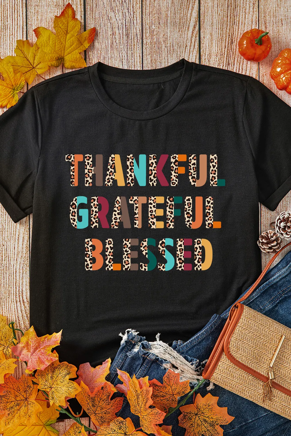 Letter Graphic Round Neck Short Sleeve T-Shirt - Image 4