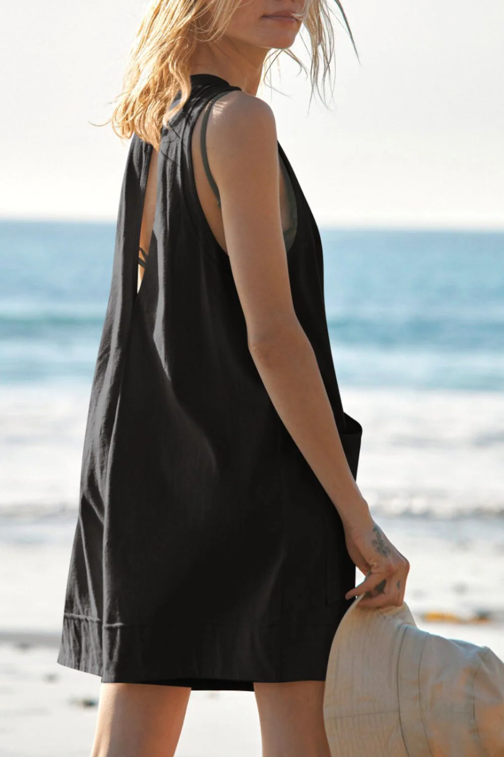 Lovelet Round Neck Sleeveless Romper with Pockets - Image 18