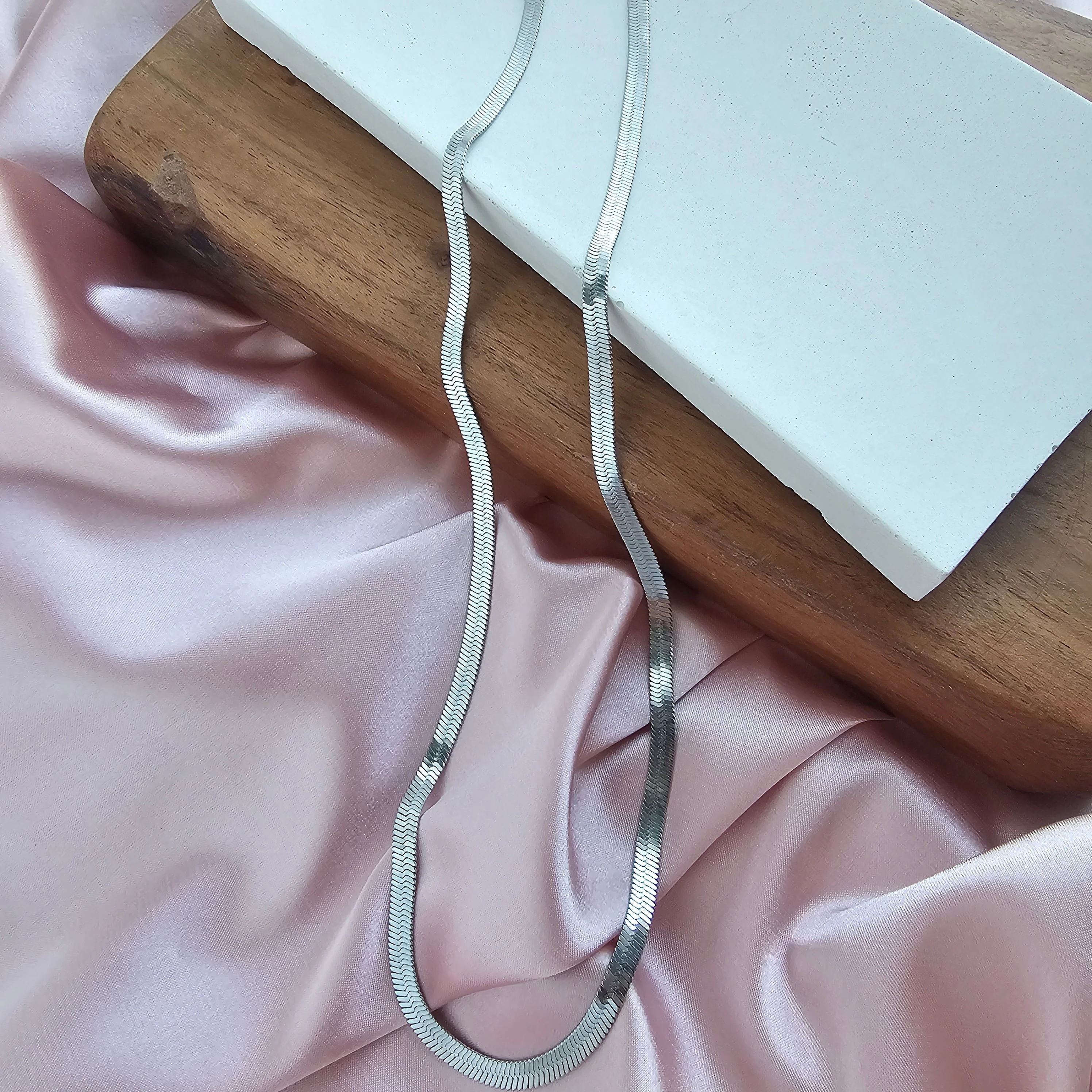 Luxe Silver Herringbone Chain - 20" by Spiffy & Splendid - Image 3
