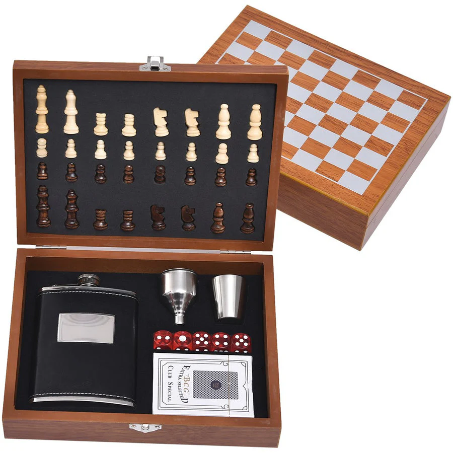Mad Man: Game Night Gift Set - Image 2