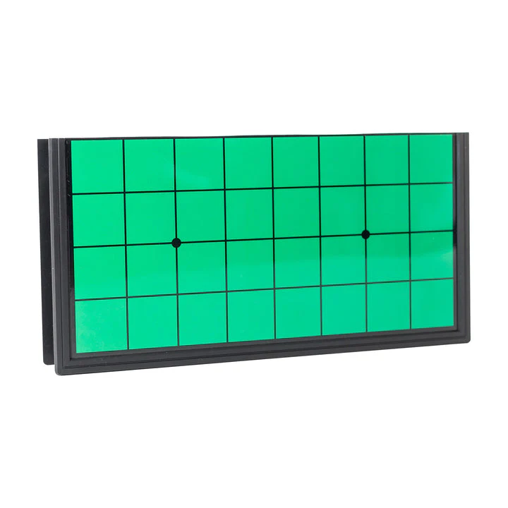Mad Man: Magnetic Game Travel Set - Reversi - Image 2