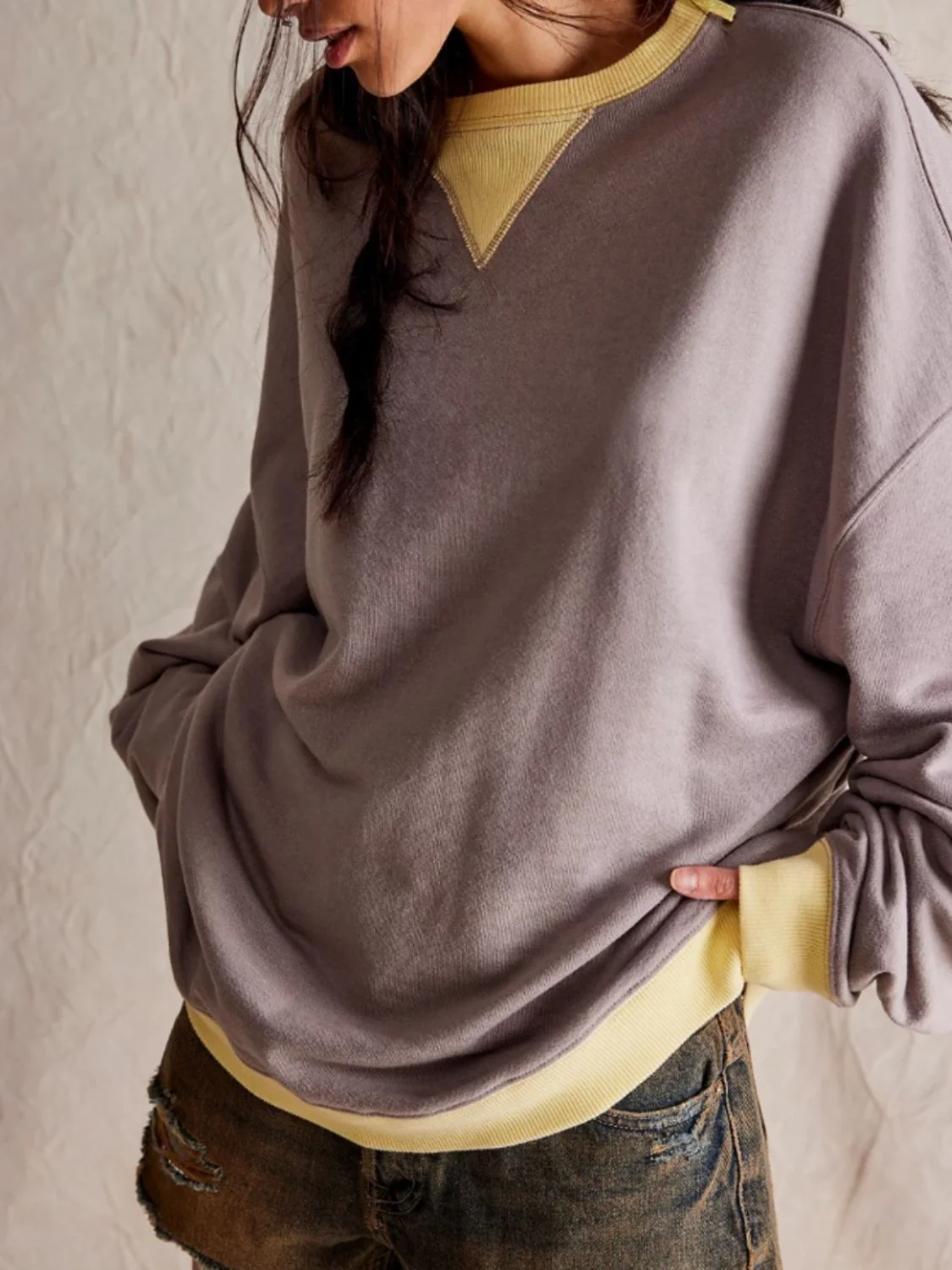 Mandy Contrast Trim Round Neck Long Sleeve Sweatshirt - Image 12