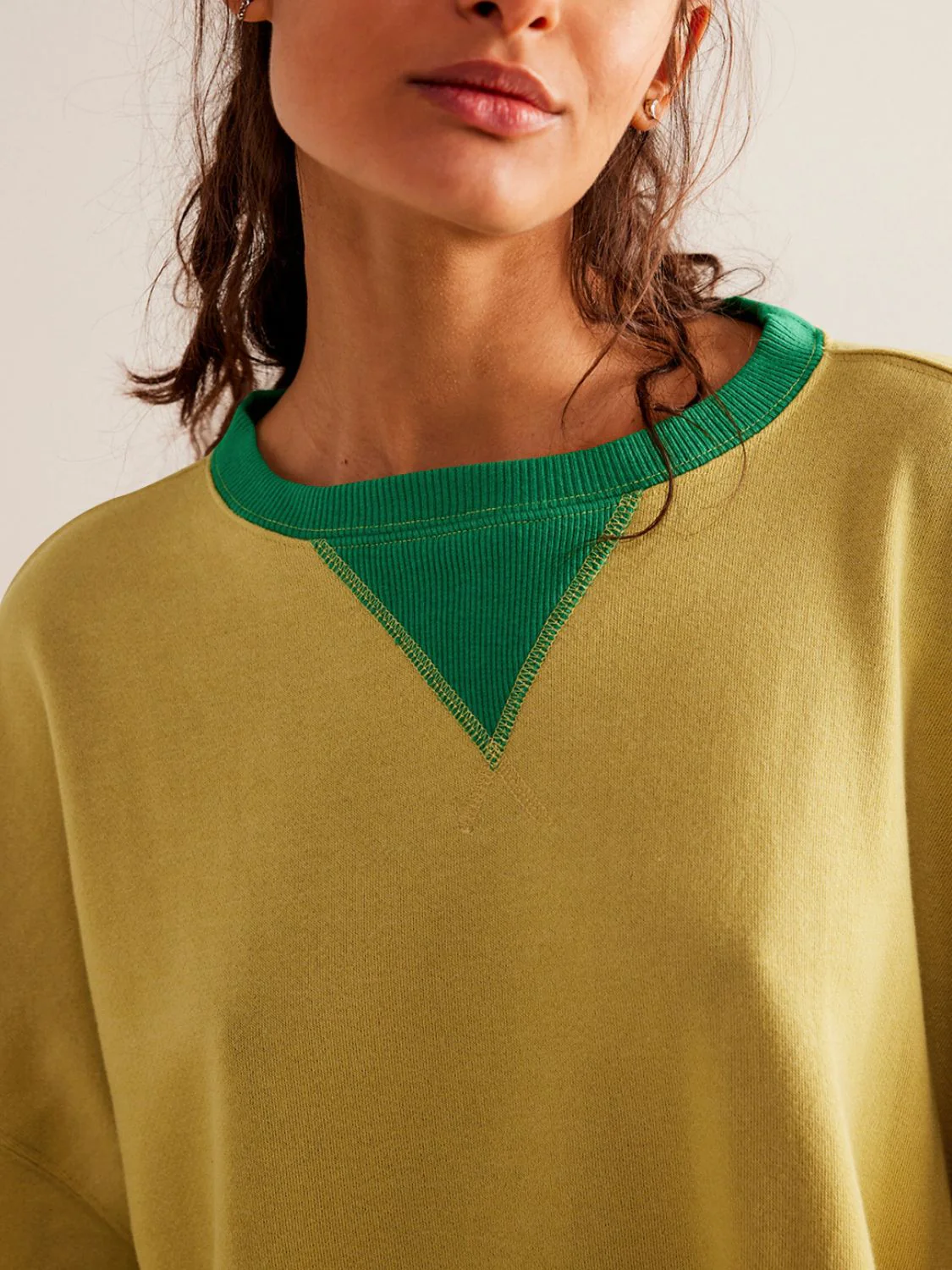 Mandy Contrast Trim Round Neck Long Sleeve Sweatshirt - Image 3