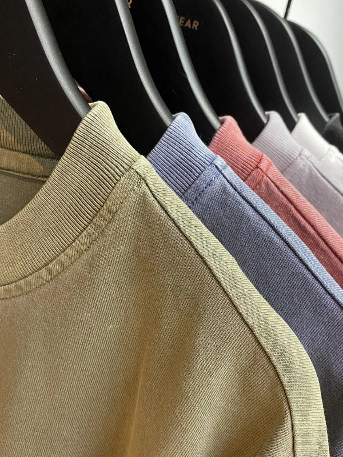 Men‘s Round Neck Short Sleeve T-Shirt - Image 3