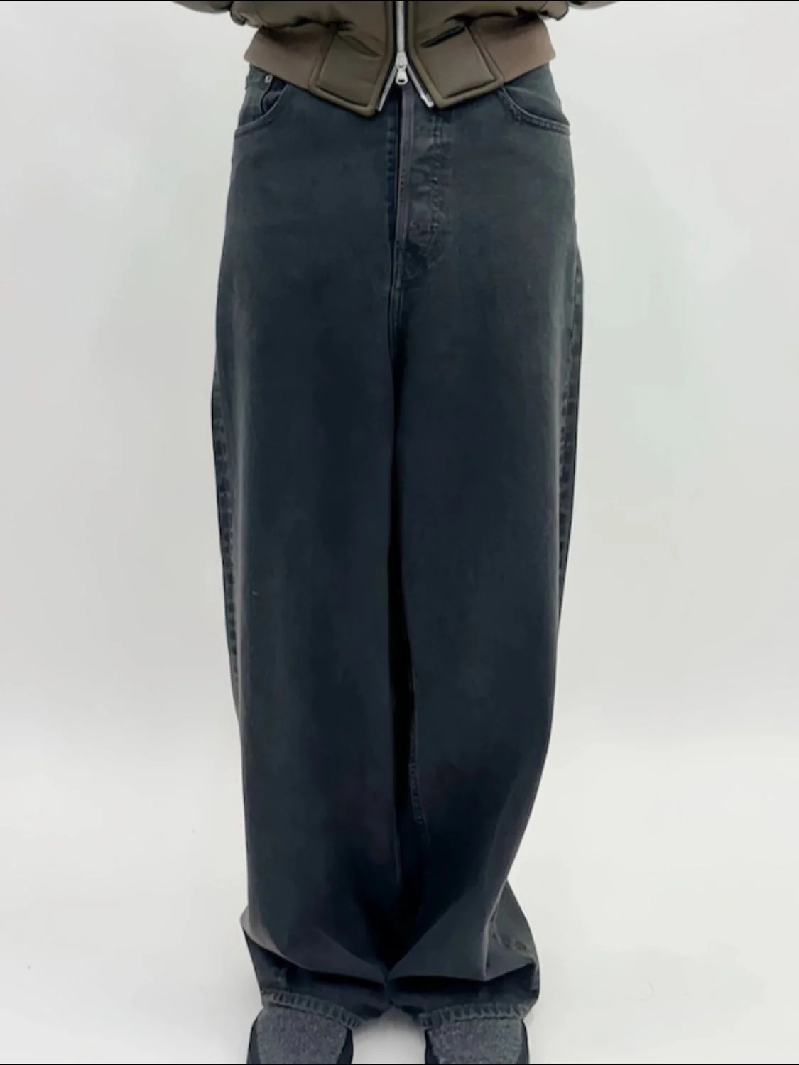 Men' s Wide Leg Jeans - Image 4