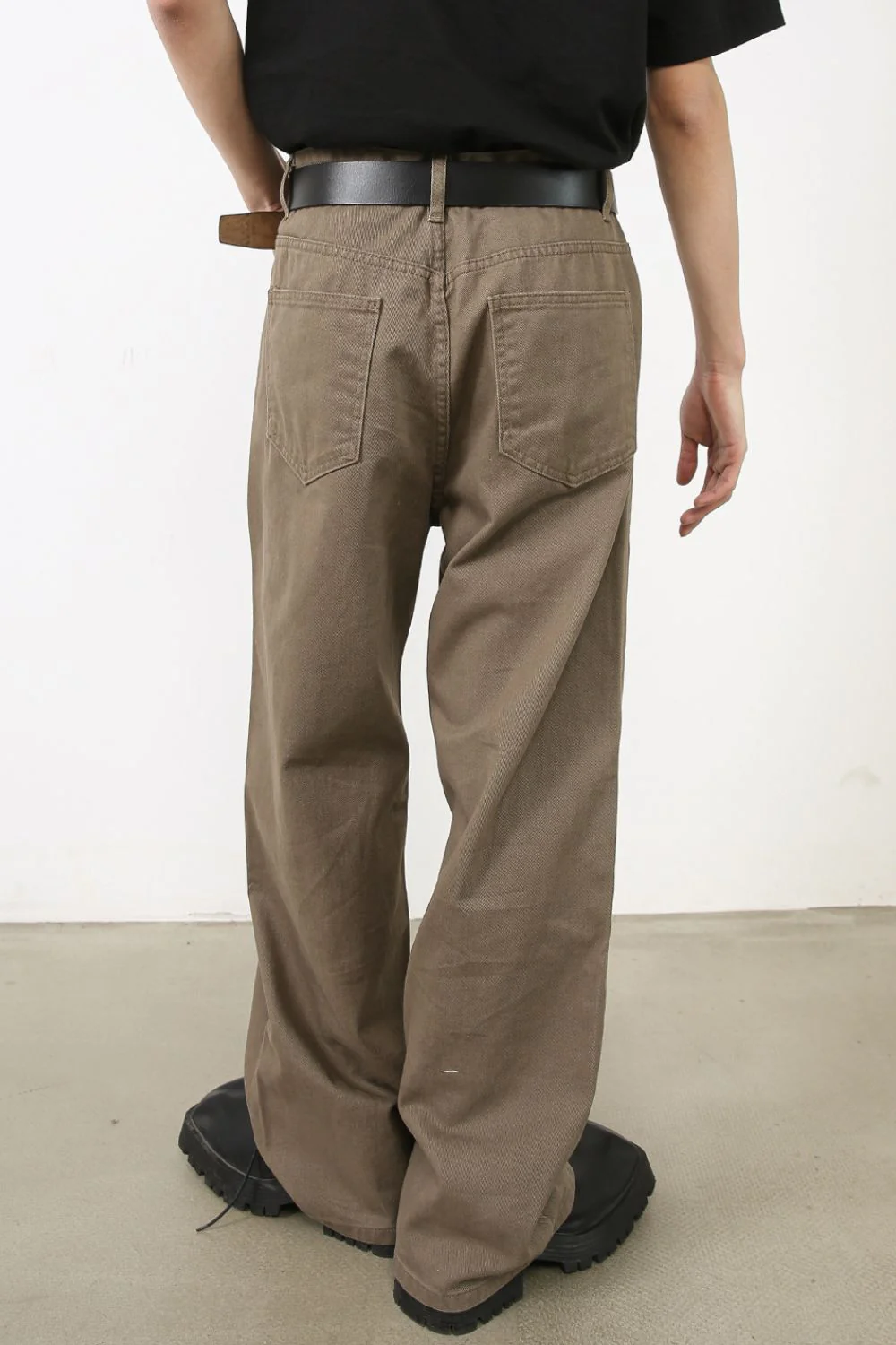 Men's Baggy Jeans with Pockets - Image 3
