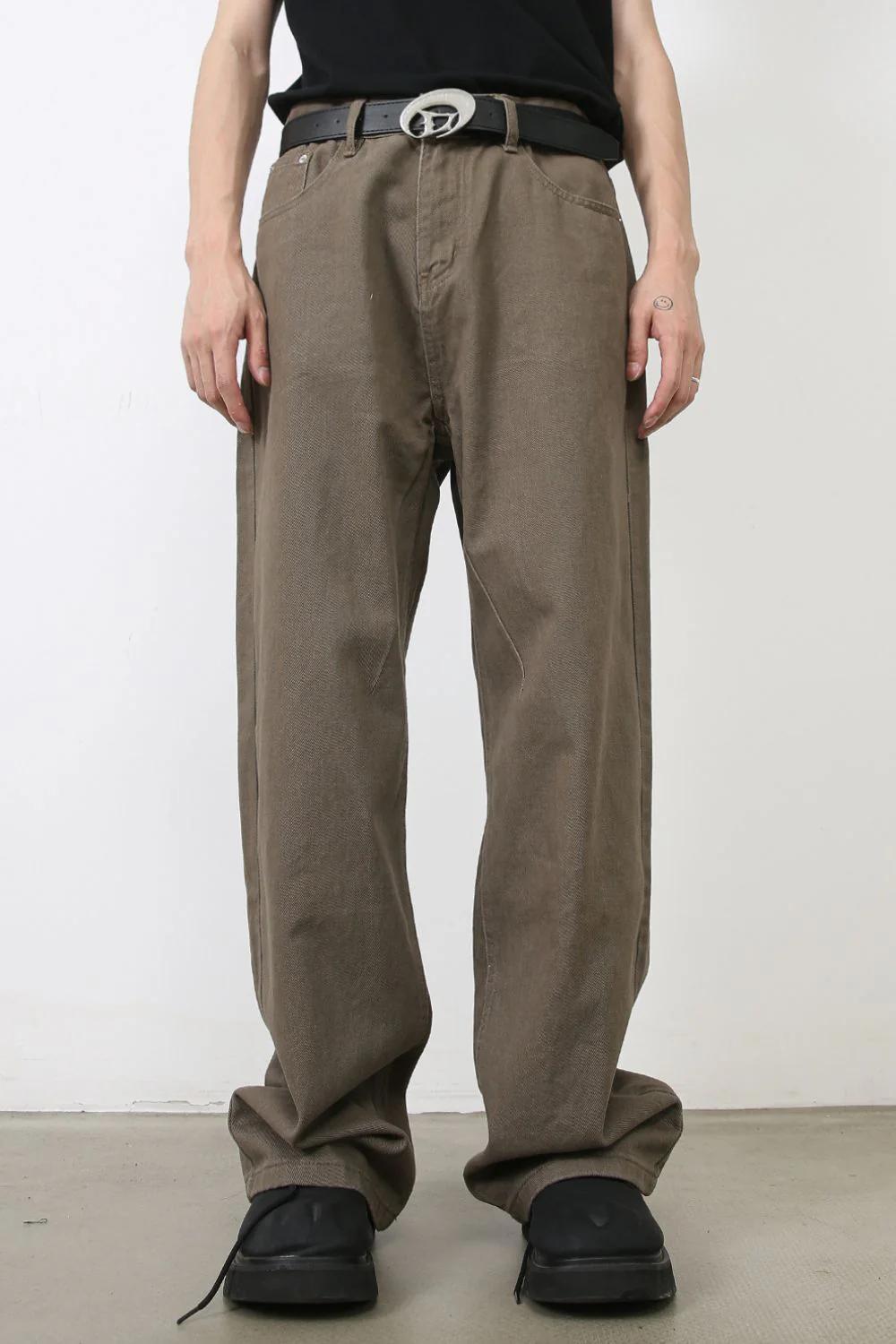 Men's Baggy Jeans with Pockets - Image 3