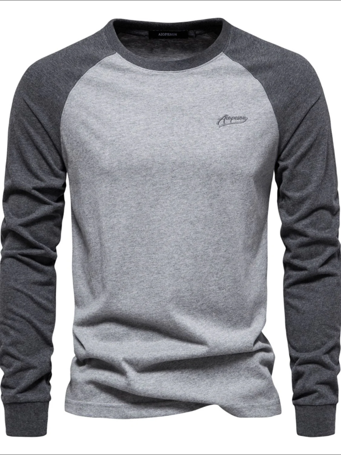 Men's Contrast Round Neck Raglan Sleeve T-Shirt - Image 5