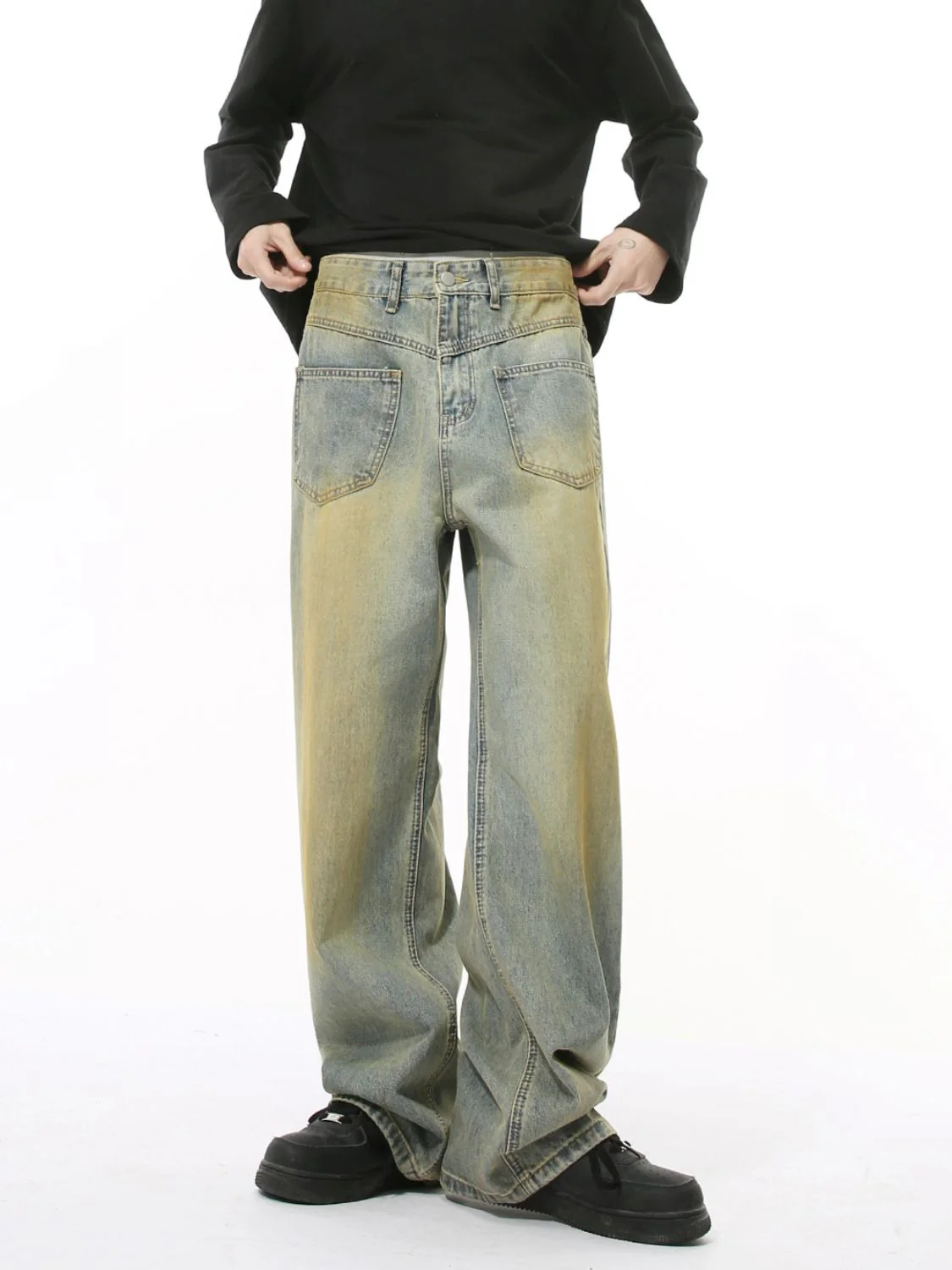 Men's Distressed Backward Jeans - Image 3