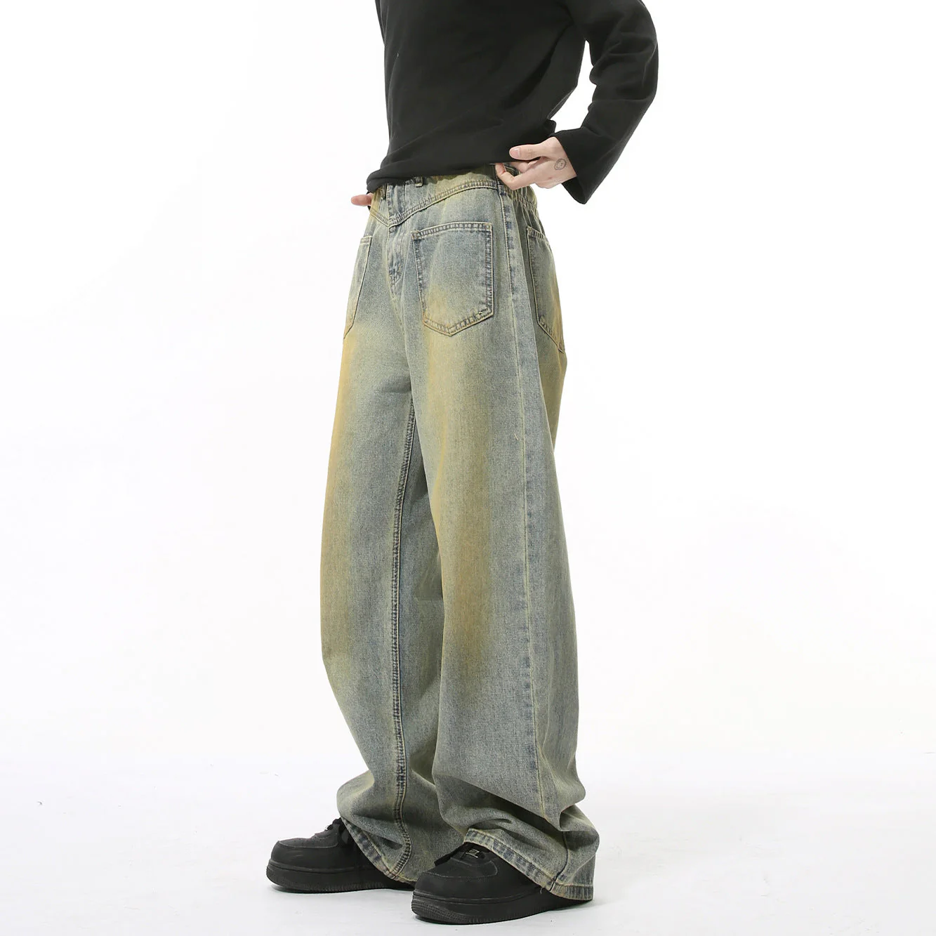 Men's Distressed Backward Jeans - Image 8