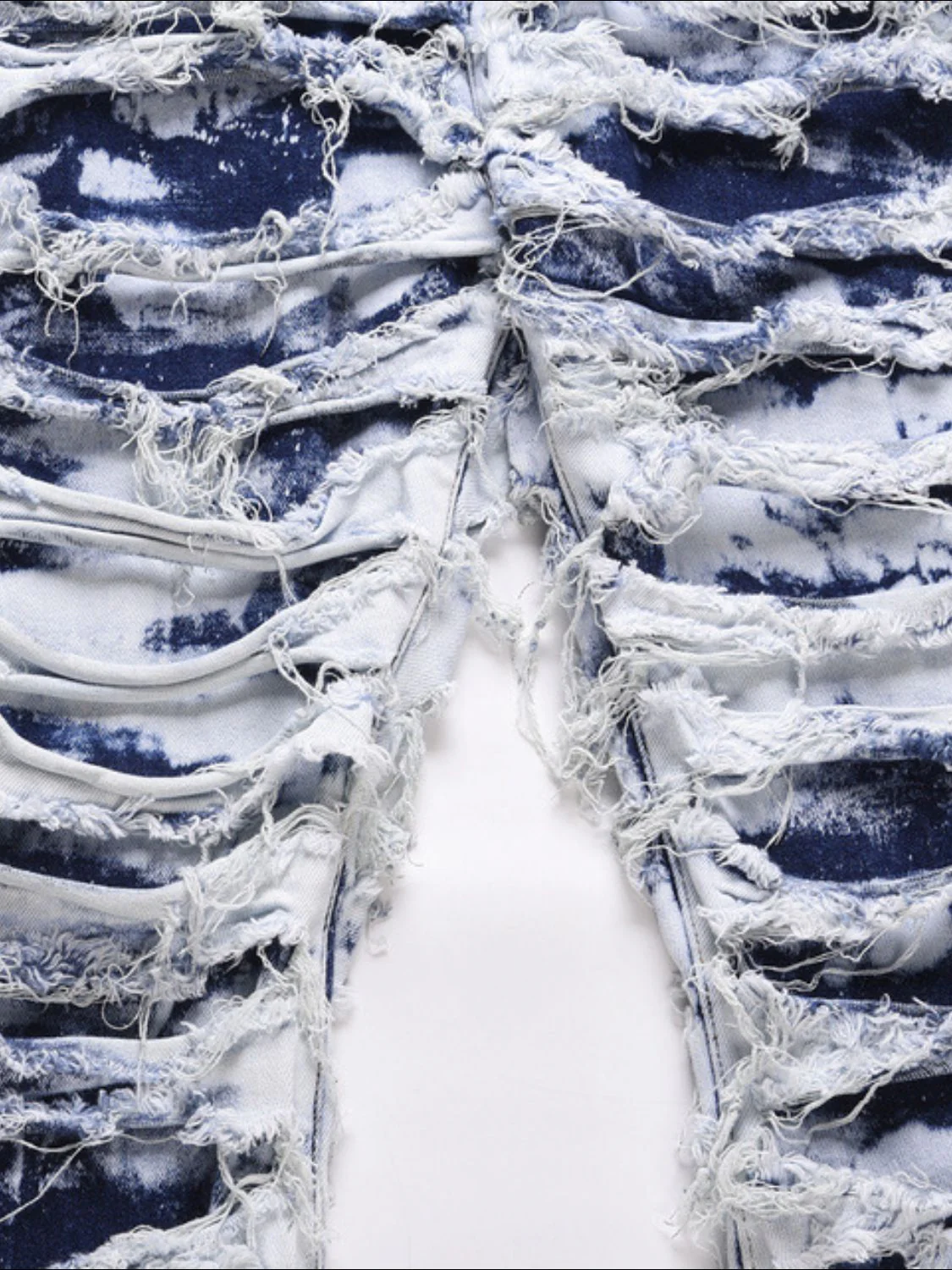 Men's Distressed Raw Hem Straight Jeans - Image 4
