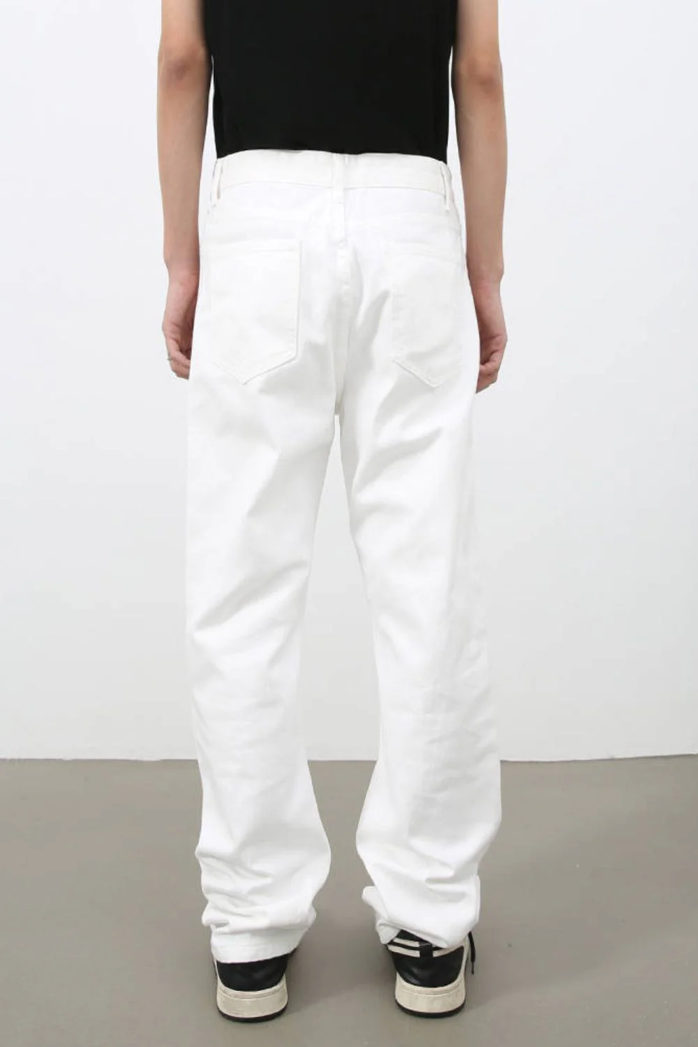 Men's Mid Rise Jeans with Pockets - Image 3