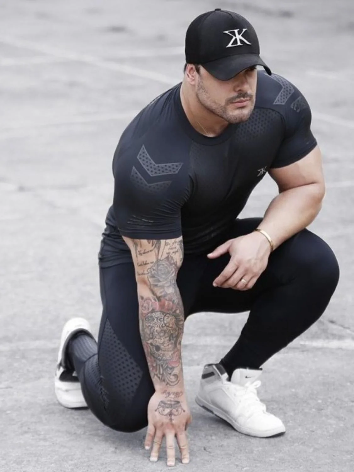 Men's Plus Size Round Neck Short Sleeve T-Shirt - Image 5