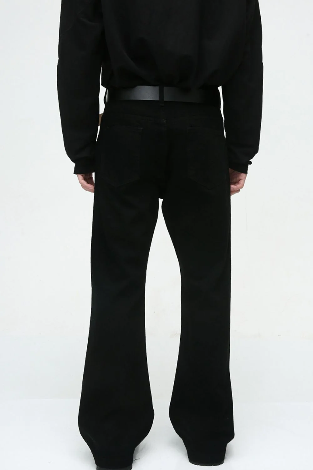 Men's Slim Bootcut Jeans - Image 3