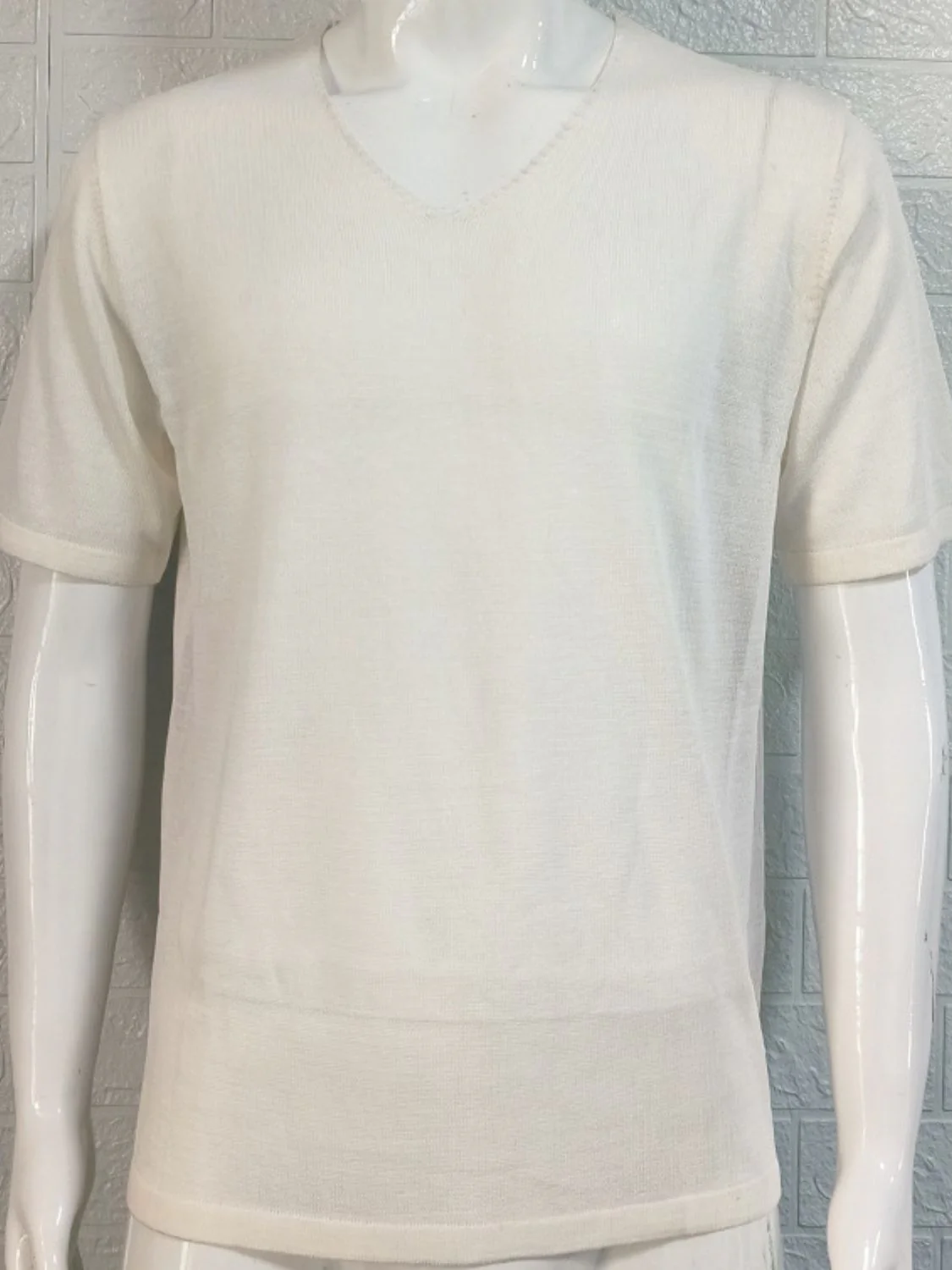 Men's V-Neck Short Sleeve T-Shirt - Image 7
