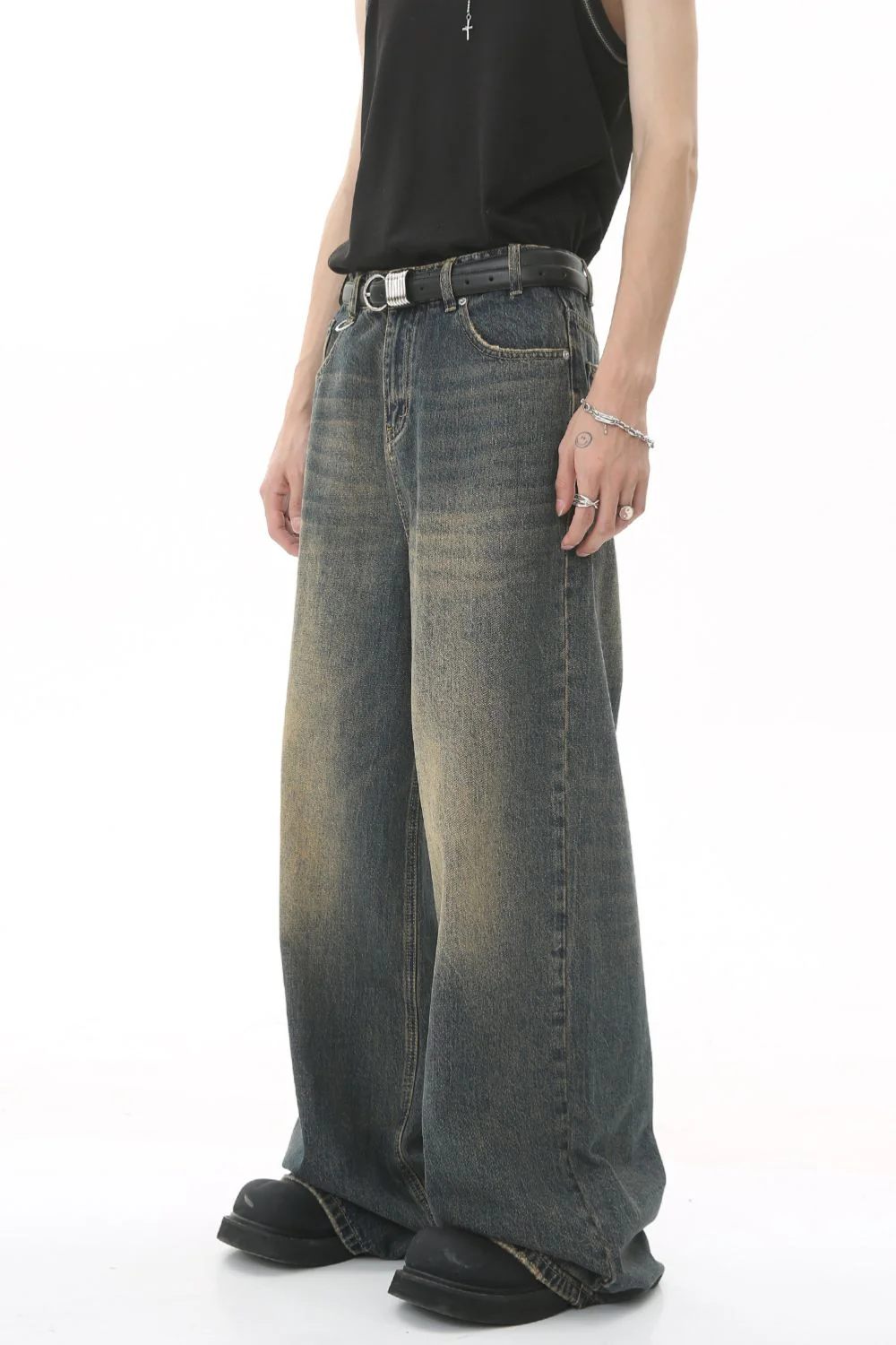 Men's Wide Leg Jeans with Pockets - Image 2