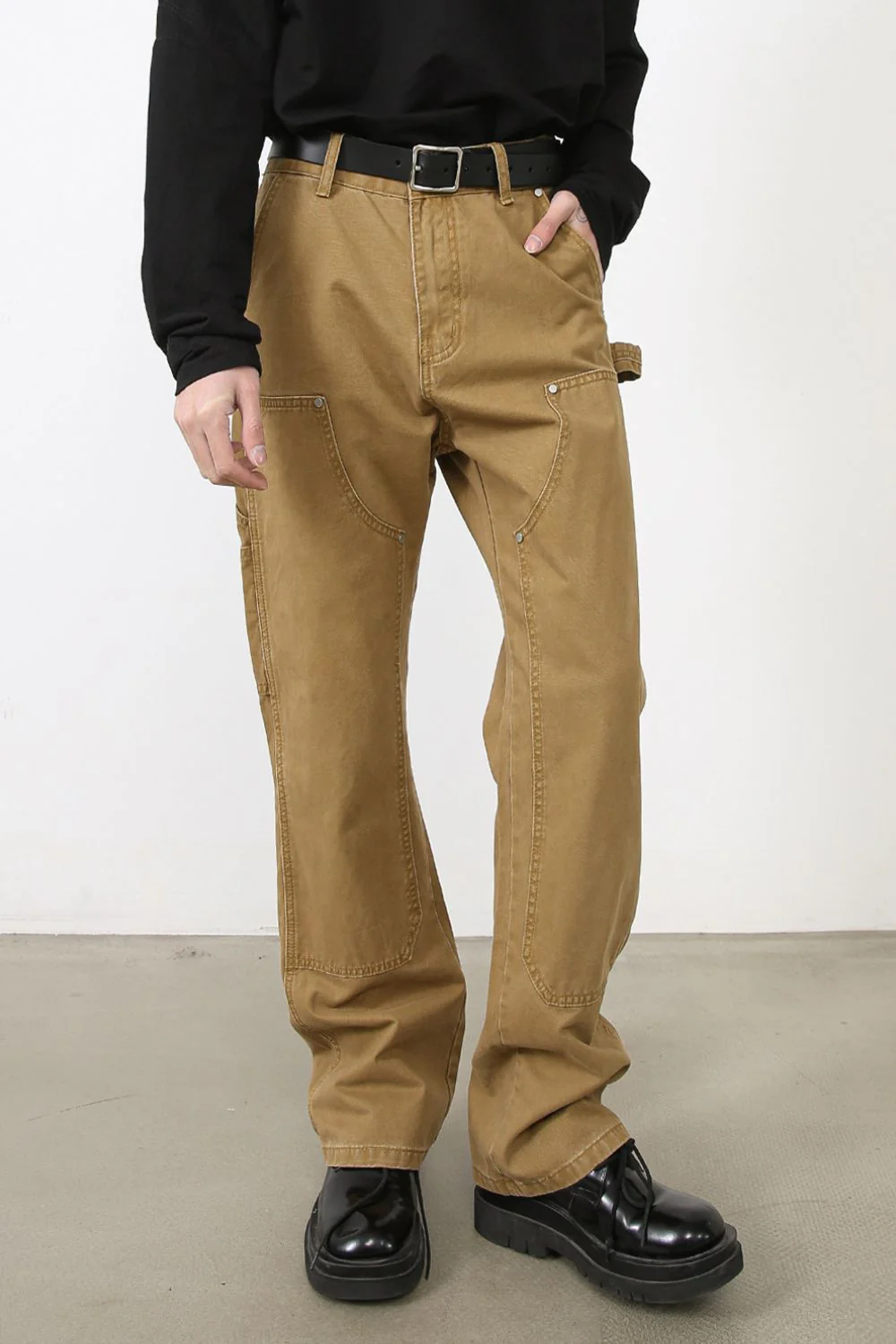 Men's Wide Straight Leg Jeans with Pockets - Image 3