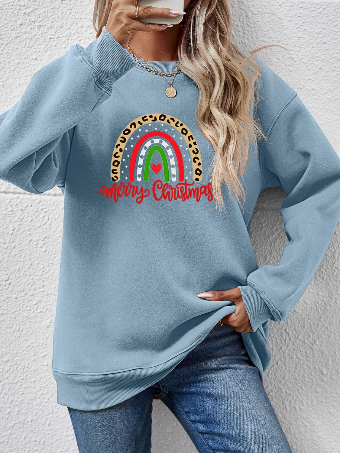 MERRY CHRISTMAS Graphic Sweatshirt - Image 7