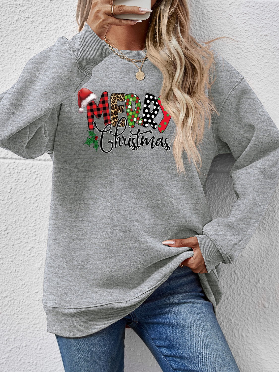 MERRY CHRISTMAS Round Neck Dropped Shoulder Sweatshirt - Image 4
