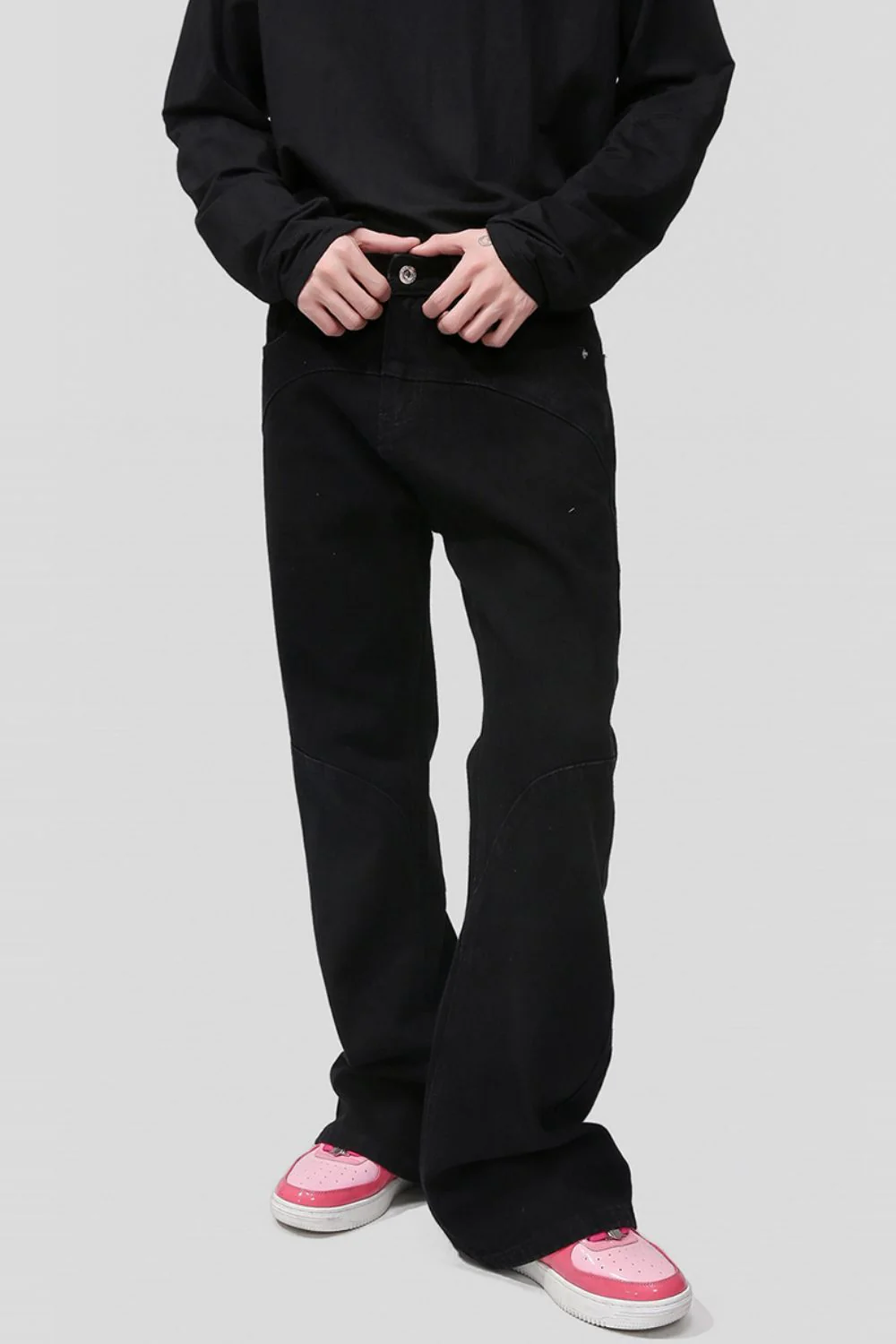 Mid Rise Jeans with Pockets - Image 3