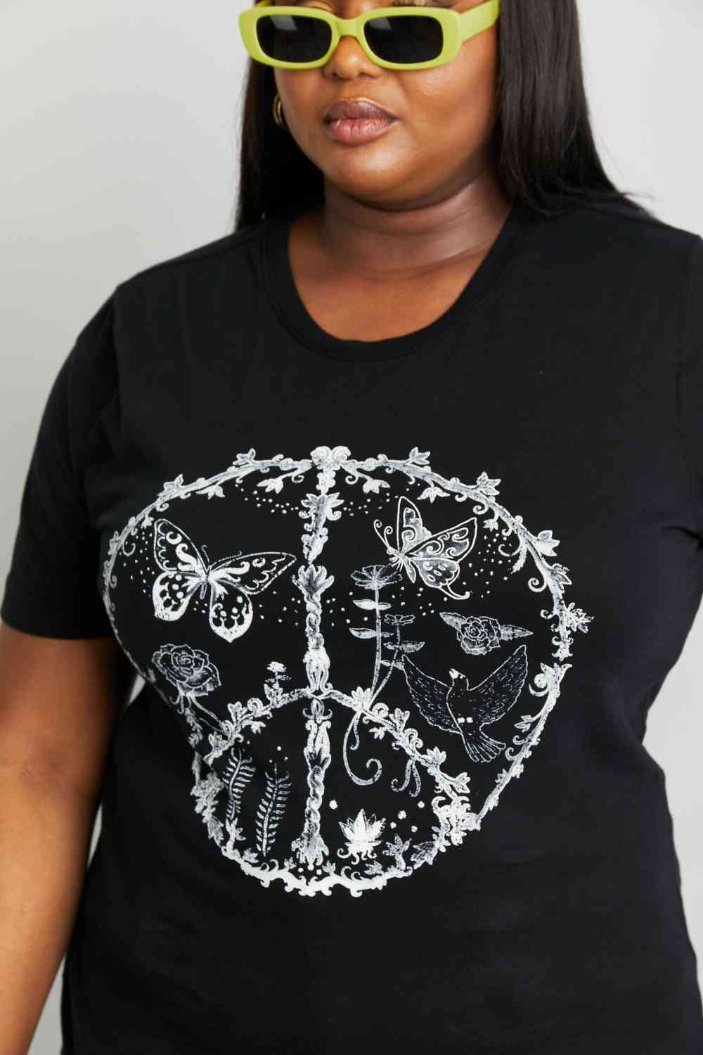 mineB Full Size Butterfly Graphic Tee Shirt - Image 7