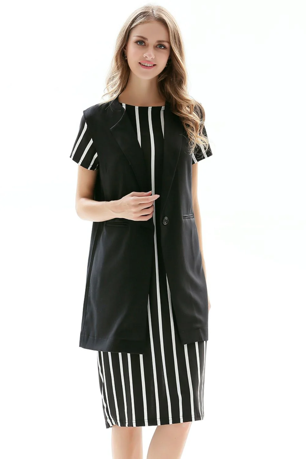 One-Button Sleeveless Longline Blazer - Image 9