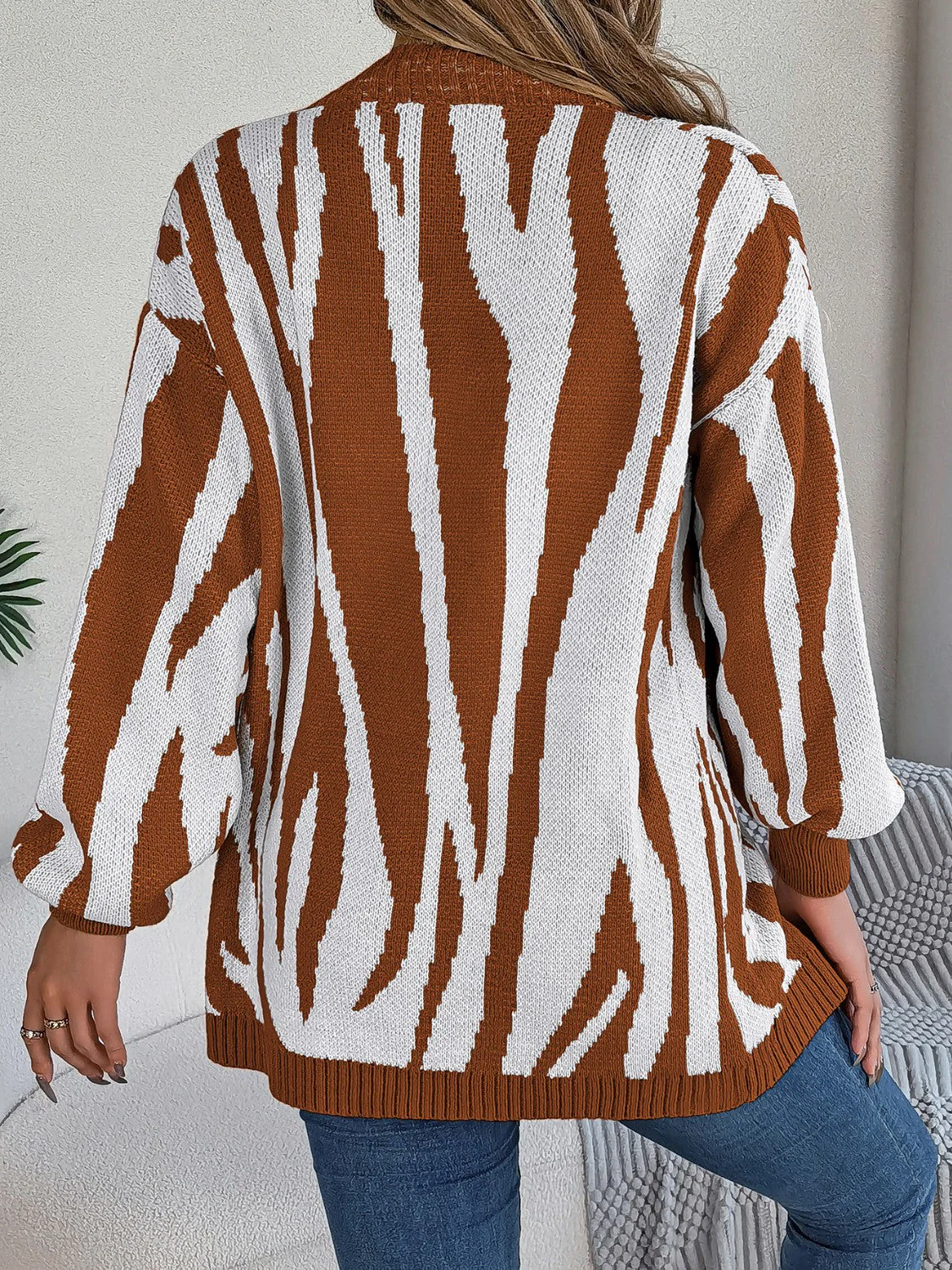 Open Front Animal Print Cardigan - Image 12