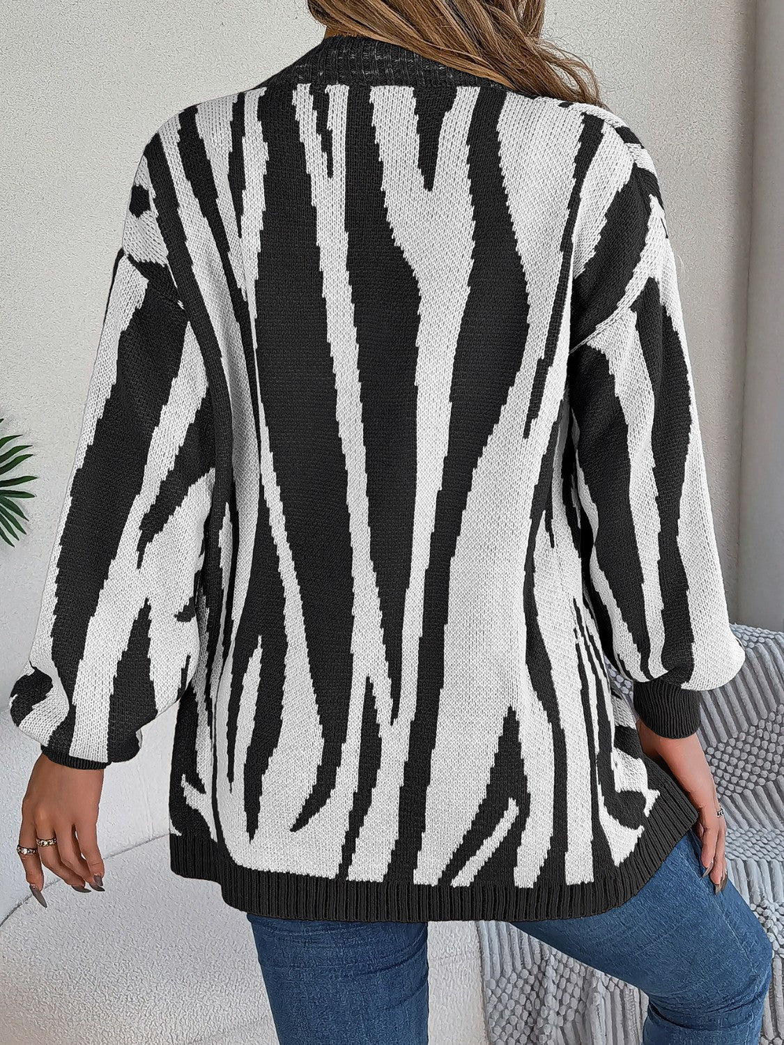 Open Front Animal Print Cardigan - Image 8