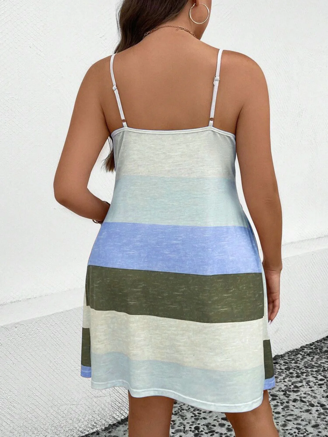 Plus Size Color Block Scoop Neck Mini Dress - Image 6