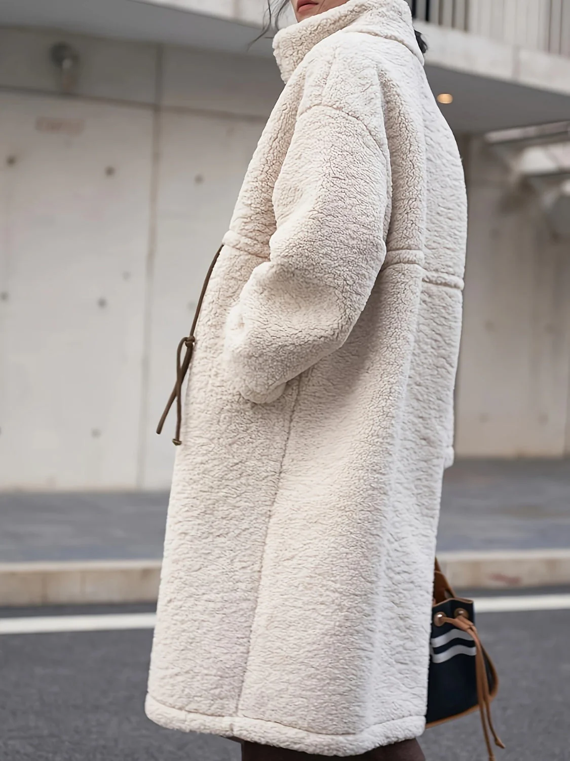 Plus Size Drawstring Zip Up Turtleneck Sherpa Coat - Image 2