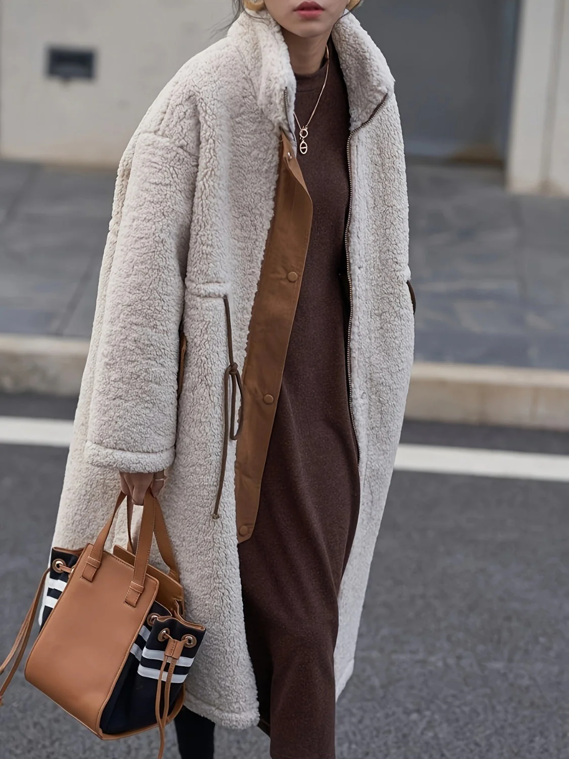 Plus Size Drawstring Zip Up Turtleneck Sherpa Coat - Image 4
