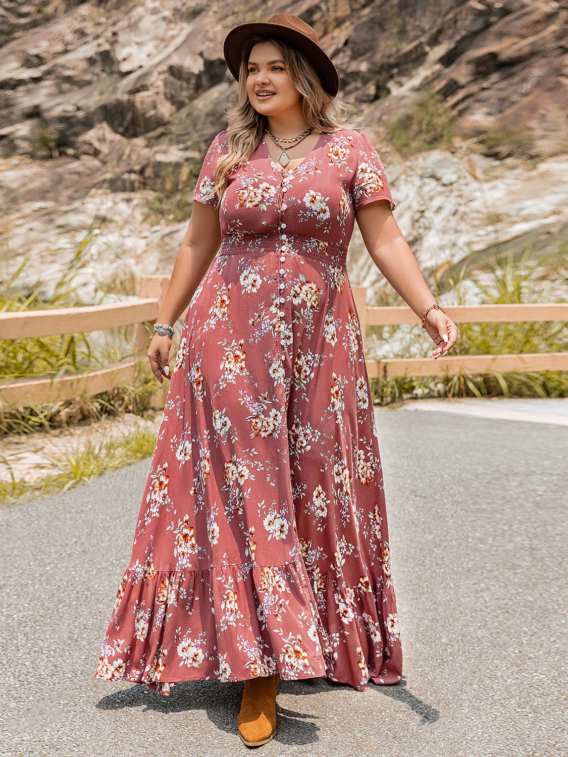 Plus Size Floral Slit Ruffle Hem Dress - Image 3